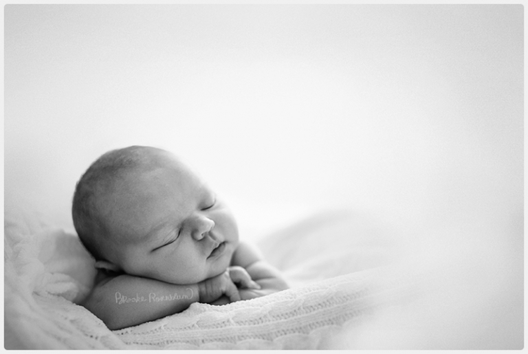 Luna_Elizabeth_newborn_small_26_blog.jpg